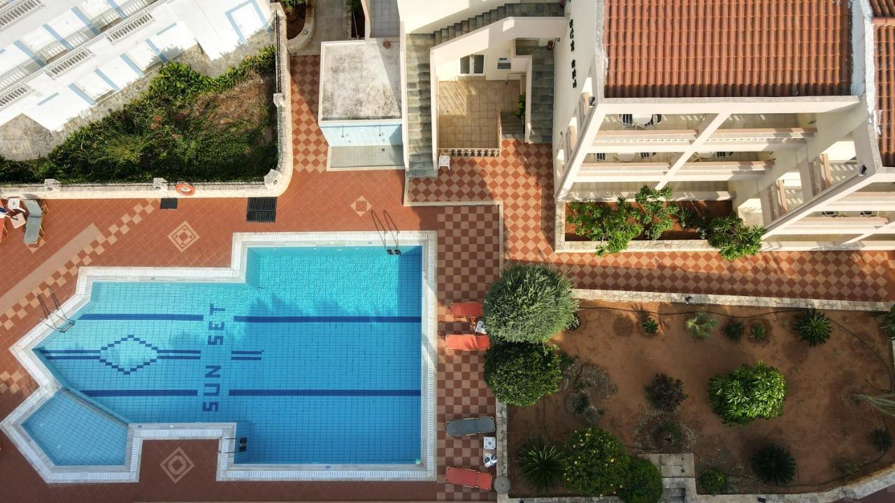 Sunset Apartments Малиа Экстерьер фото